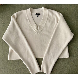 Kendall & Kylie White Cropped Sweater, size XS